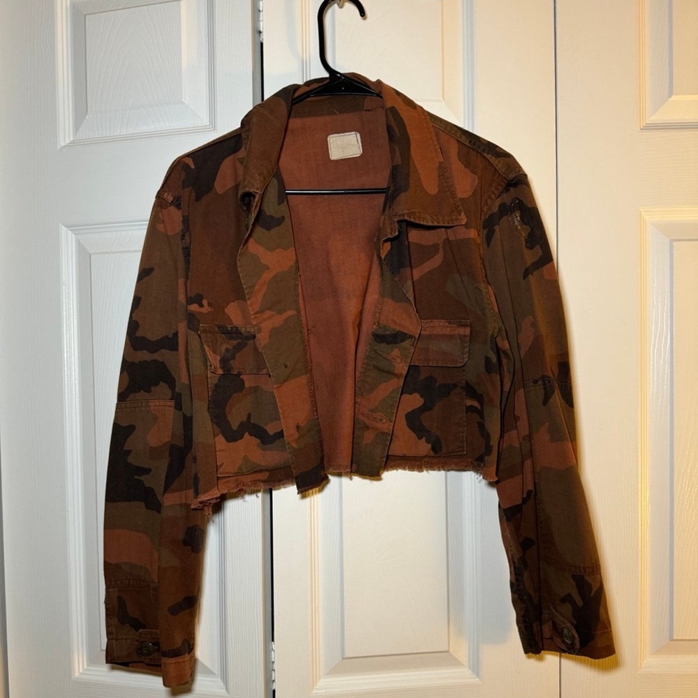 Cropped Urban outfitters jacket NWOT